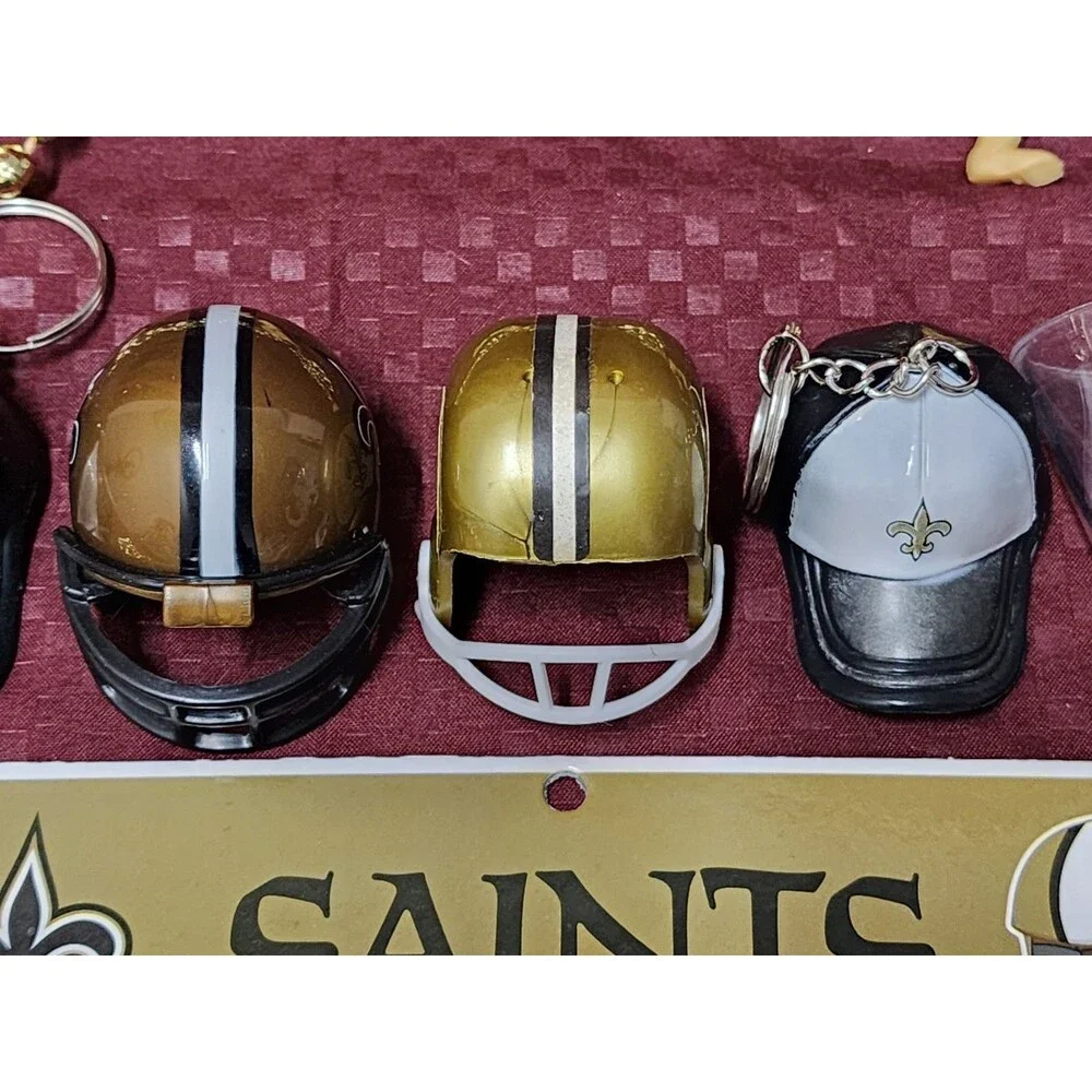 New Orleans Saints Lot Of 16, Stickers, Mini Helmets, Necklaces And Keychain